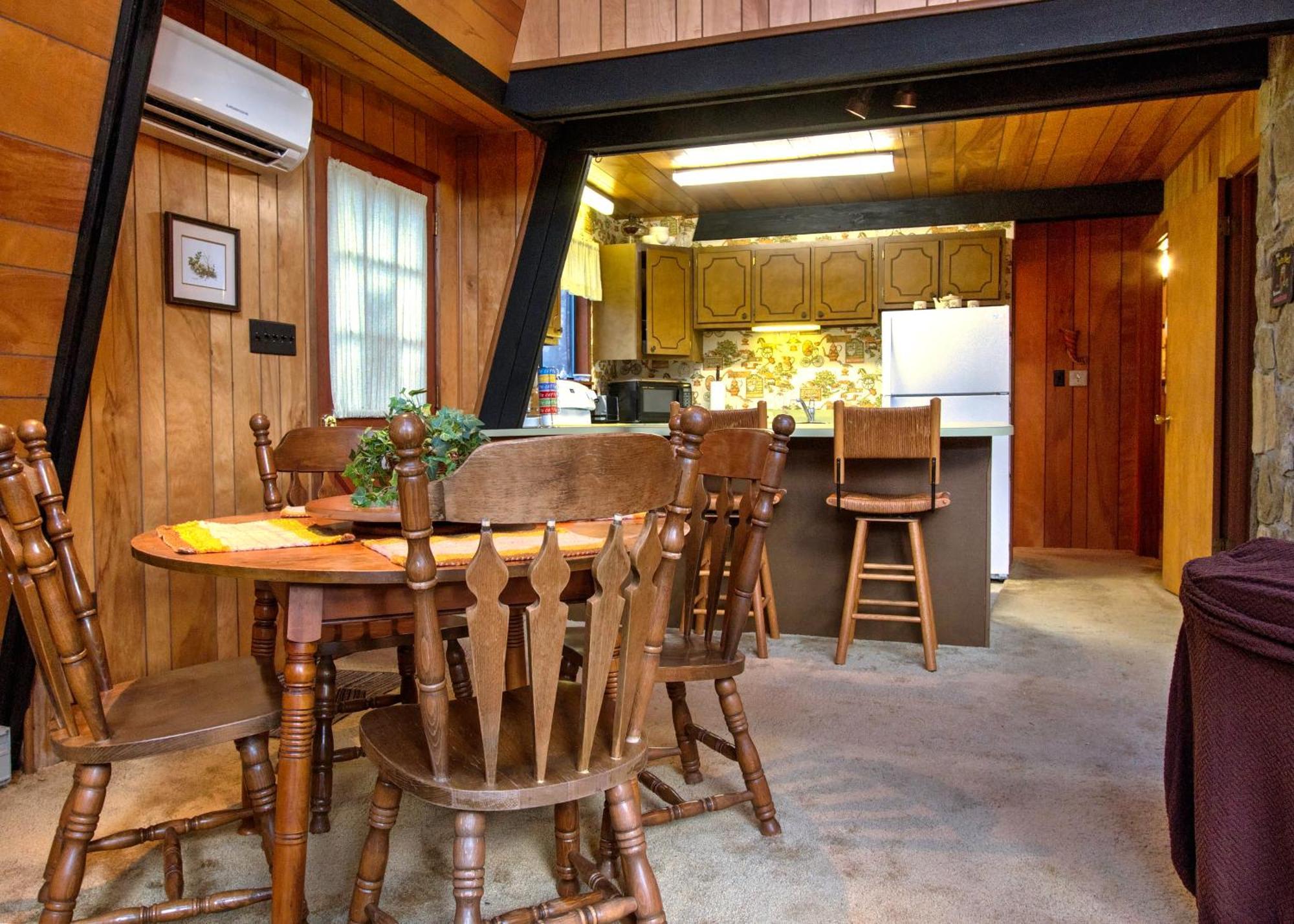 Mt Mitchell Cabin Rentals Burnsville Bilik gambar