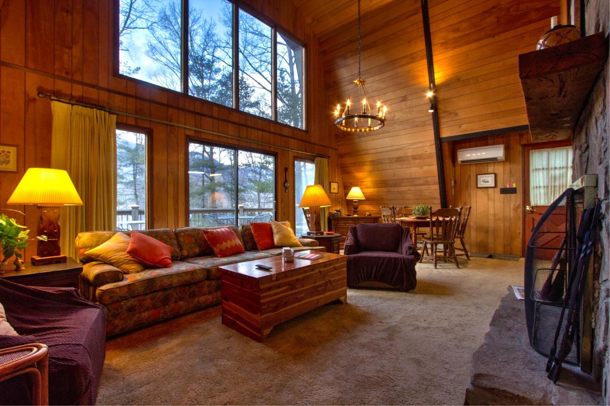 Mt Mitchell Cabin Rentals Burnsville Bilik gambar
