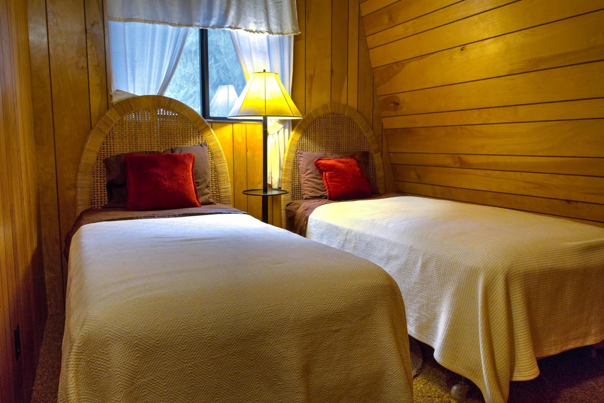 Mt Mitchell Cabin Rentals Burnsville Bilik gambar
